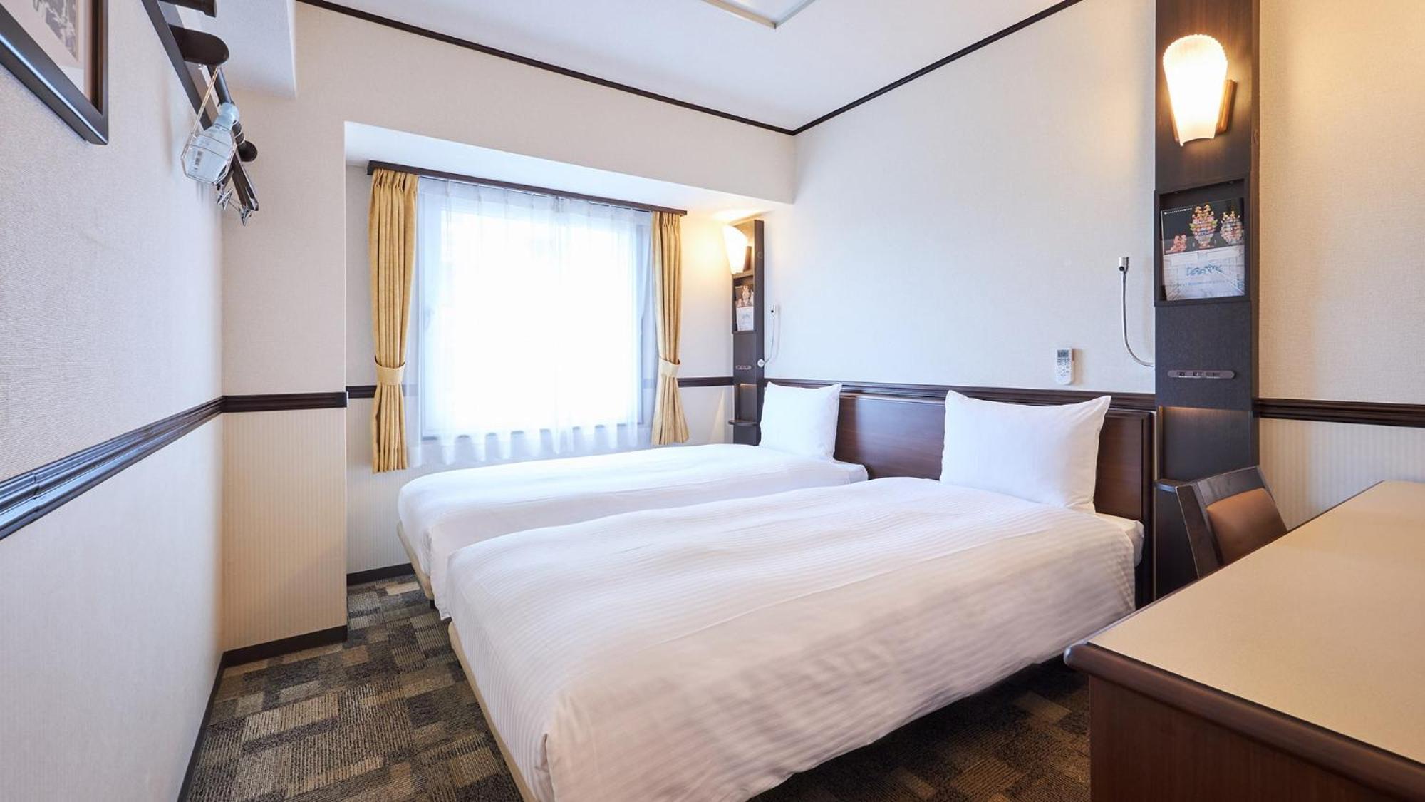 Toyoko Keio Sen Hashimoto Eki Kita Guchi Hotel 3*