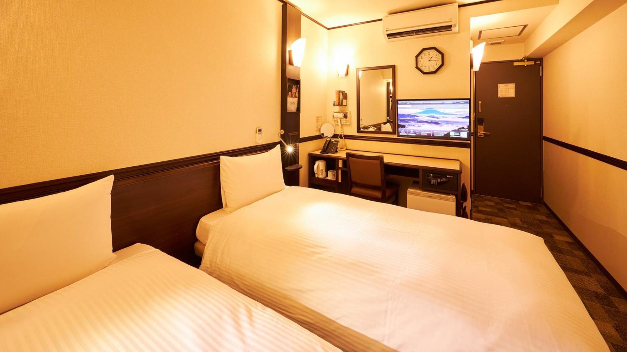 Toyoko Keio Sen Hashimoto Eki Kita Guchi Hotel 3*