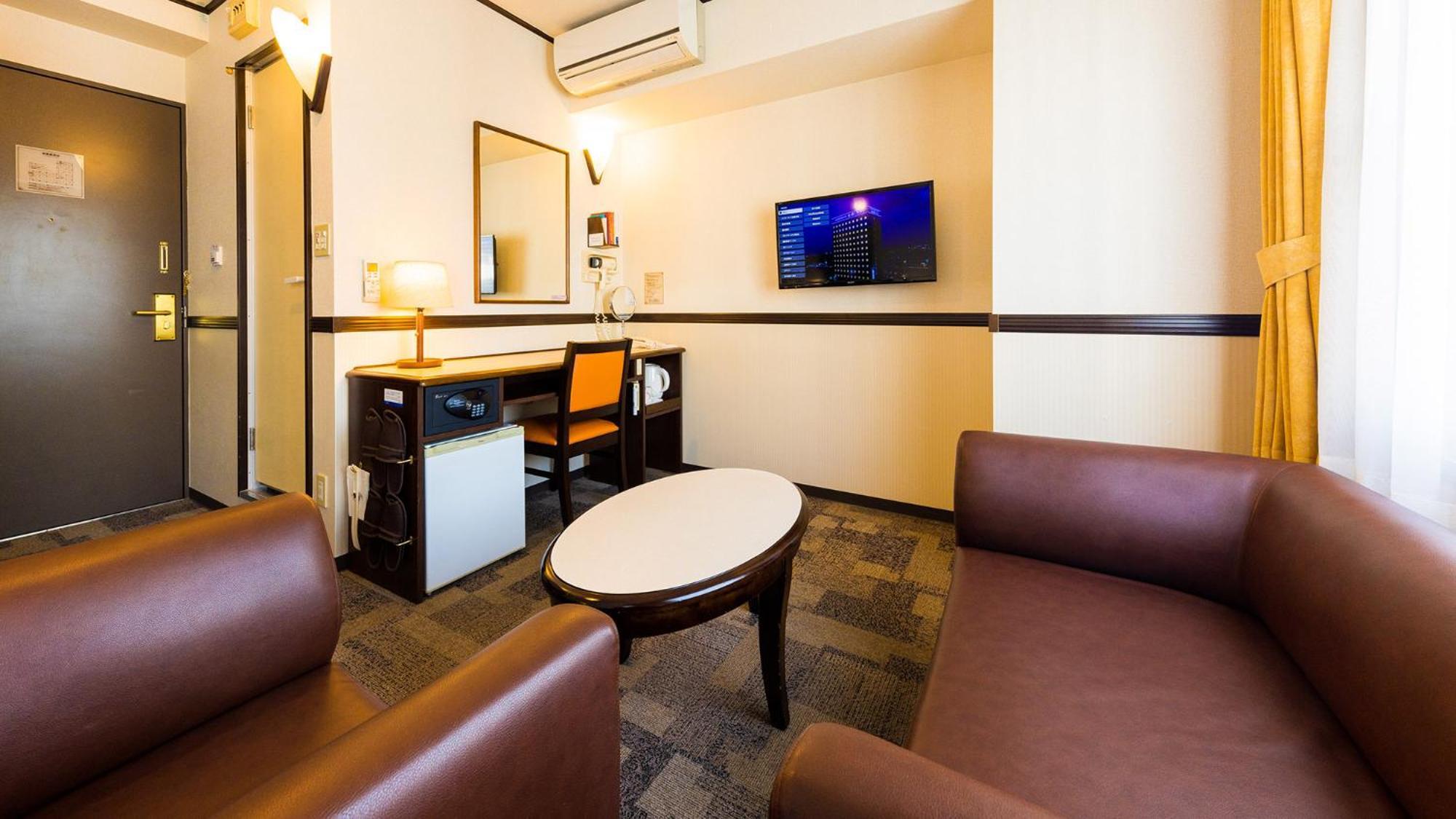 Toyoko Keio Sen Hashimoto Eki Kita Guchi Hotel