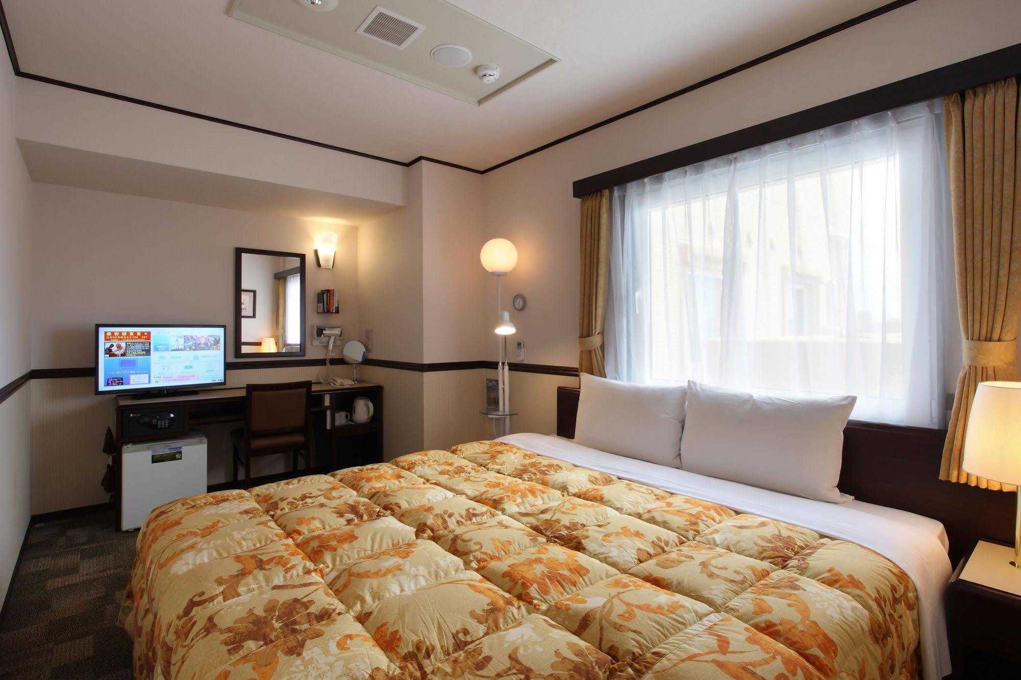 Toyoko Keio Sen Hashimoto Eki Kita Guchi Hotel 3*